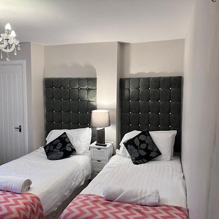 The Railway Apartments Haydon Bridge 外观 照片